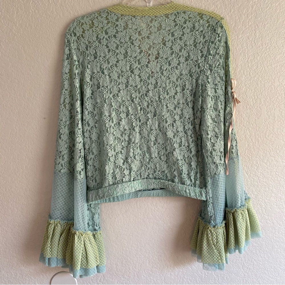 HAH Revolve Kim On H Lace Top Blouse Festival Bohemian New M Blue Combo - Picture 4 of 9